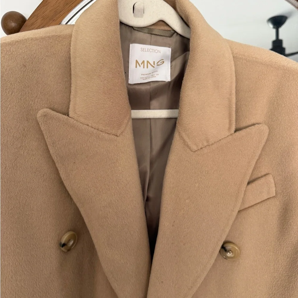 MANGO Double-Breasted camel wool Coat - Picture 2 of 3
